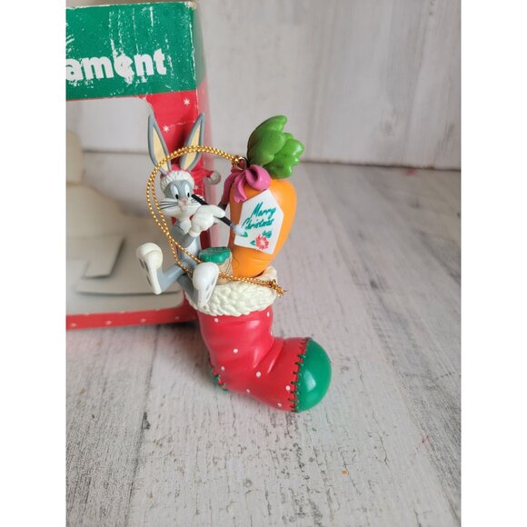 Matrix 1998 Bugs Bunny stocking carrot ornament Xmas - Picture 2 of 6